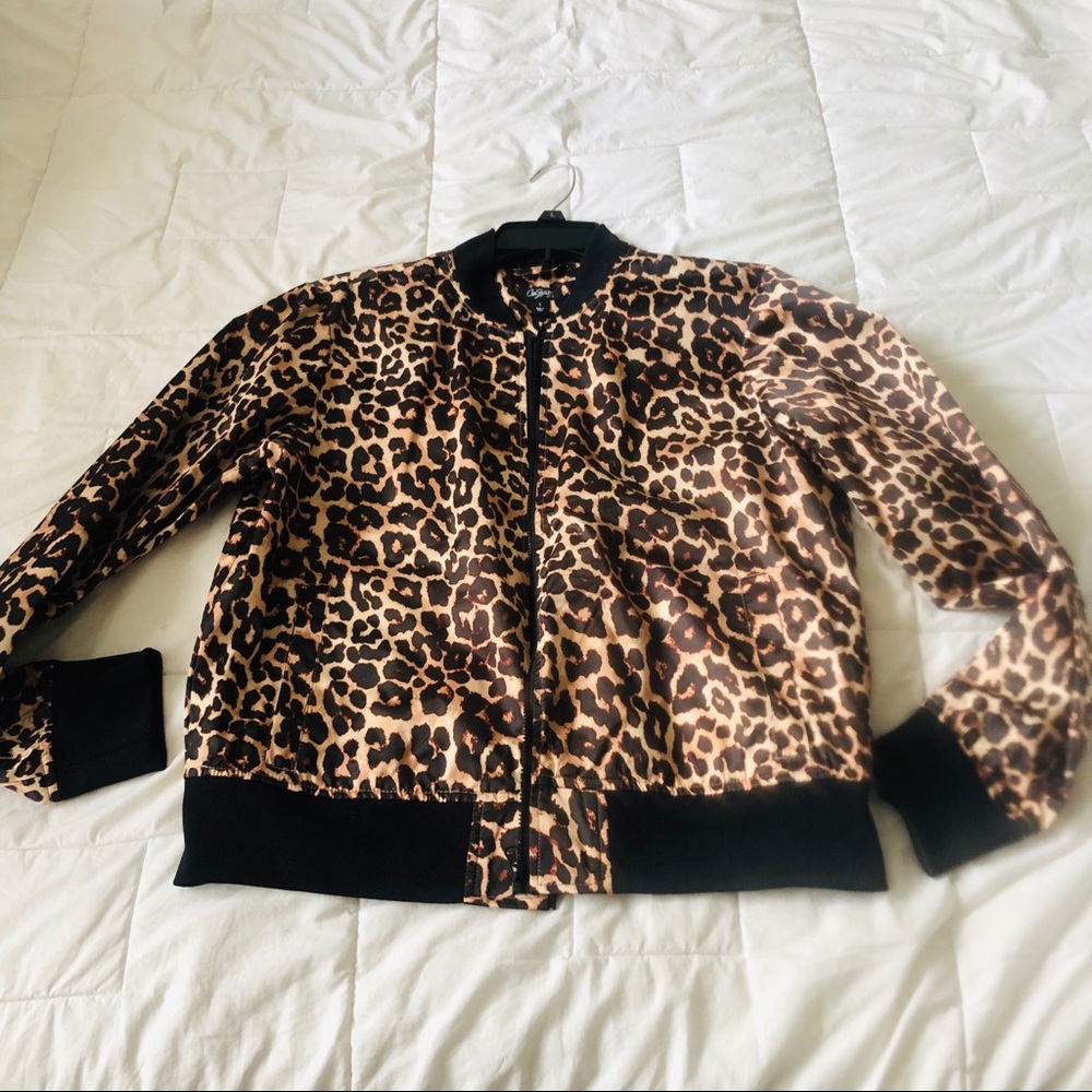 Leopard print zip-up  bomber
